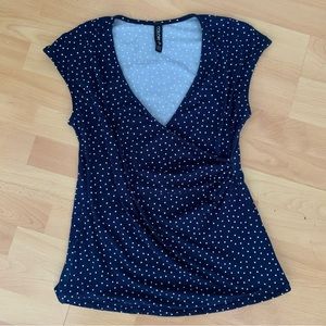 COLORI Polka Dot White on Navy Blue Top Women’s Size Large